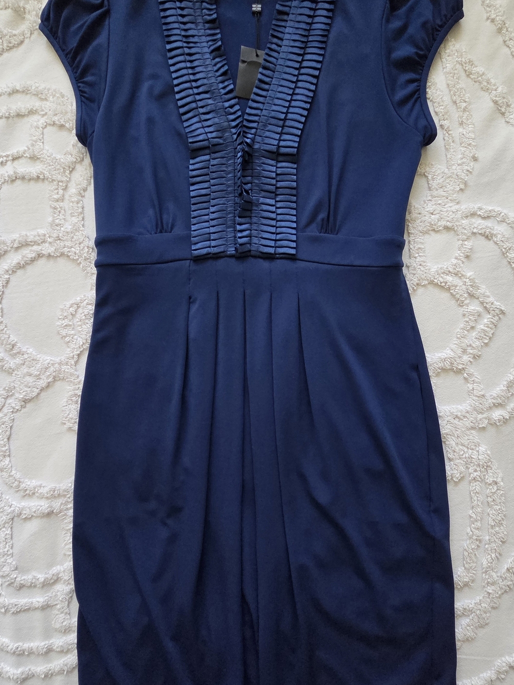 NWT BCBGMAXAZRIA Navy Blue Tuxedo Trim Matte Jersey Dress Small